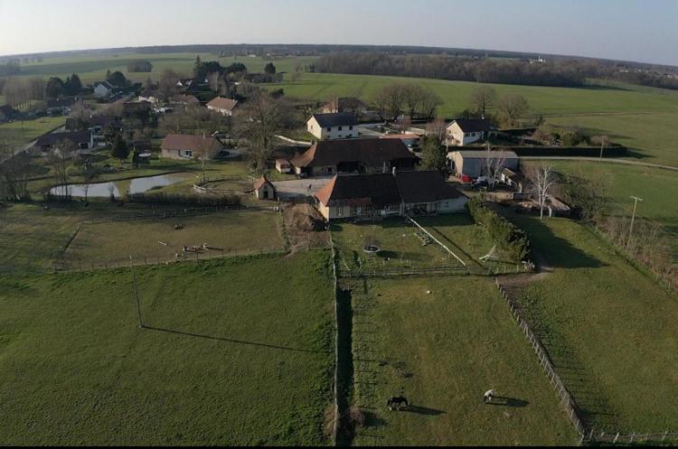 La Ferme De La Chassagne Hotel Devrouze Bagian luar foto