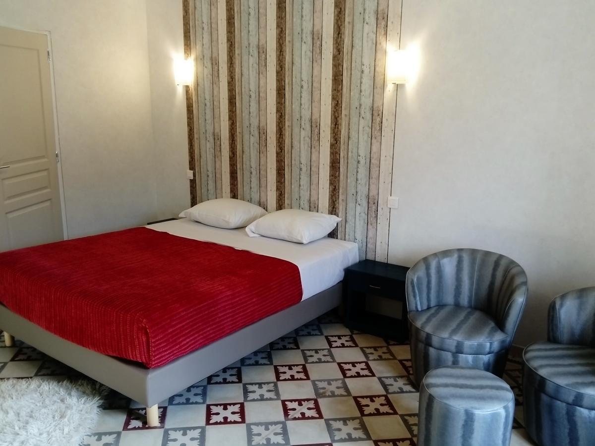 La Ferme De La Chassagne Hotel Devrouze Bagian luar foto